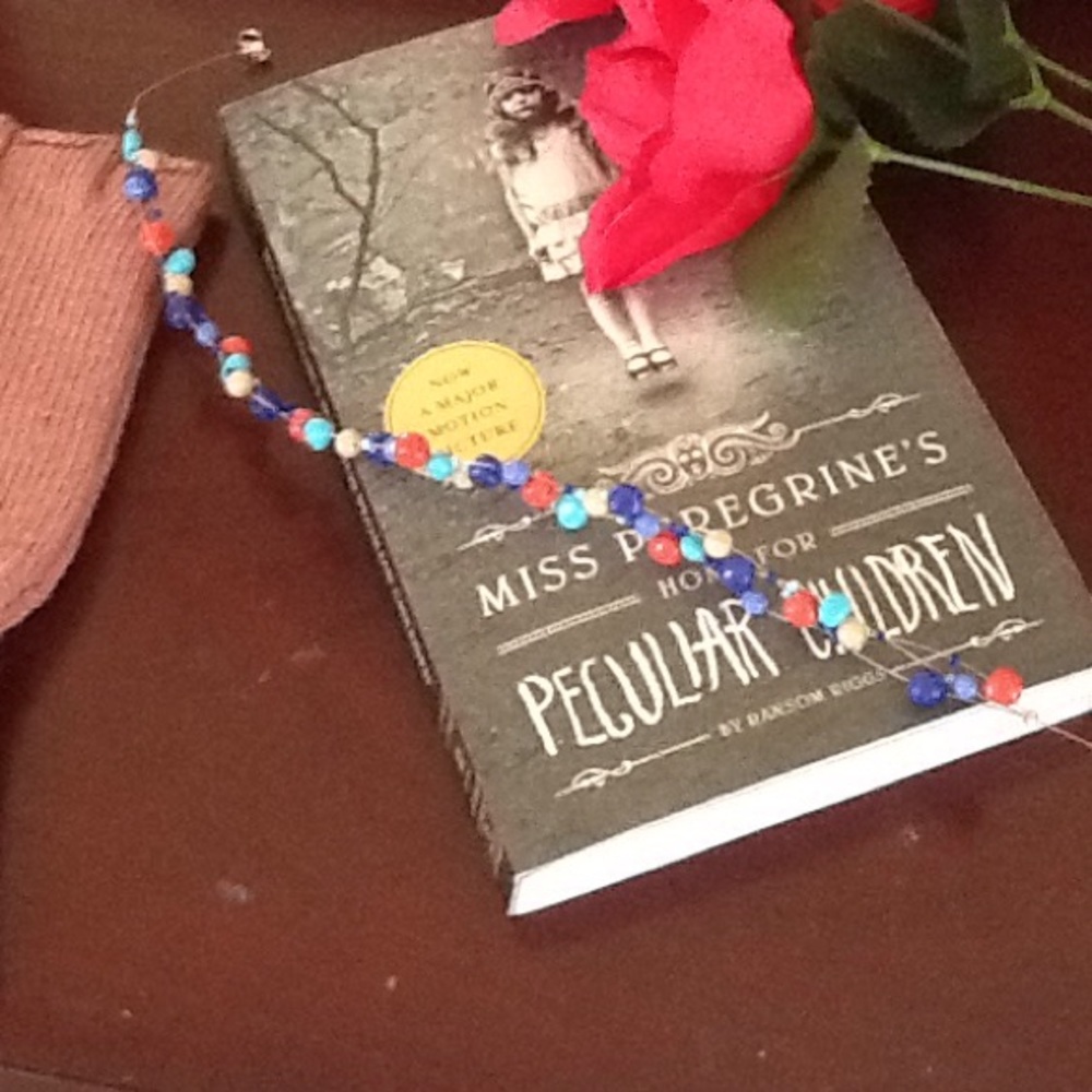 Multi Color Bead Wire Necklace